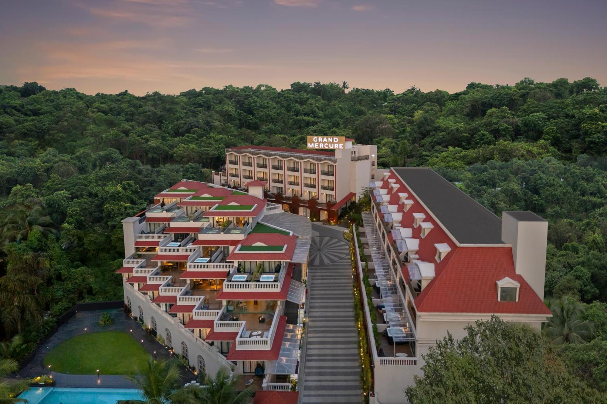 Grand Mercure Goa Candolim - An Accor Hotels Brand Dış mekan fotoğraf