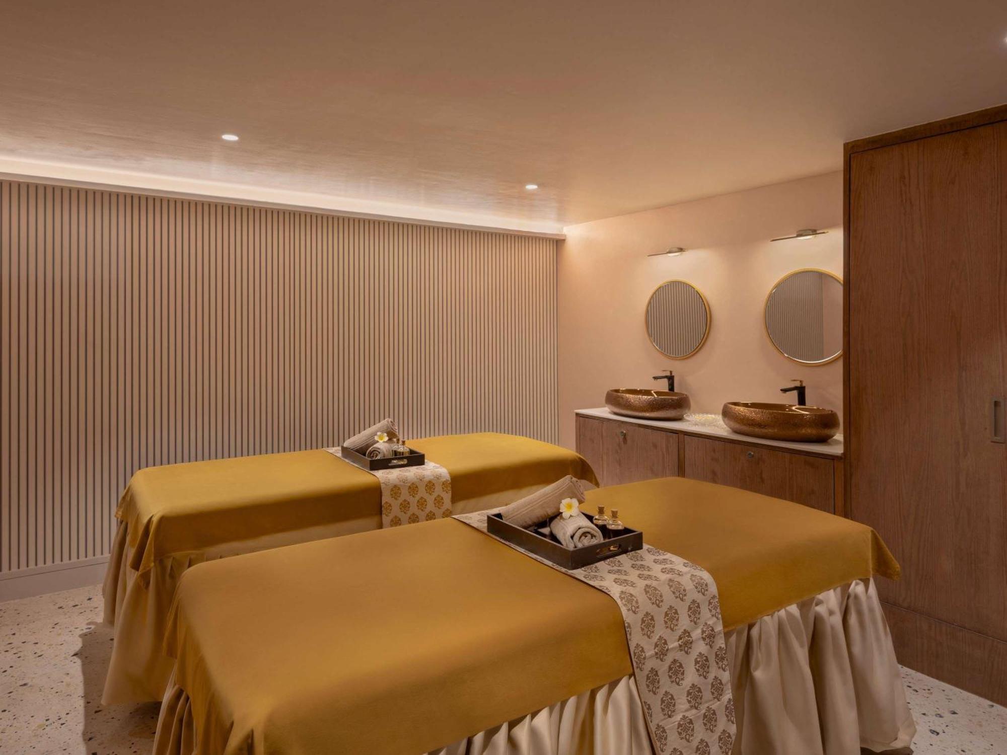 Grand Mercure Goa Candolim - An Accor Hotels Brand Dış mekan fotoğraf
